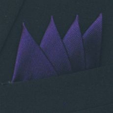 Färdigvikt bröstnäsduk Fyrspets FN061 Mörkblå