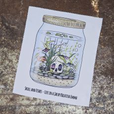 Putsduk - Life in a jar, Skull and fishes