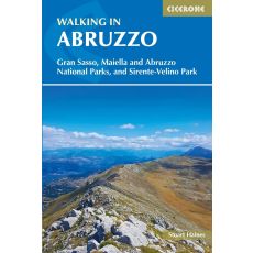 Walking in Abruzzo Cicerone