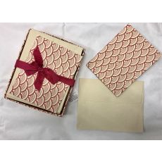 Set med 10 kort & 10 kuvert, Vit med röda halvcirkellinjer, Rättvis Handel (Fair trade)